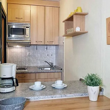 Kur- Und Erholungs-wohnanlage Neben Dem Johannesbad *